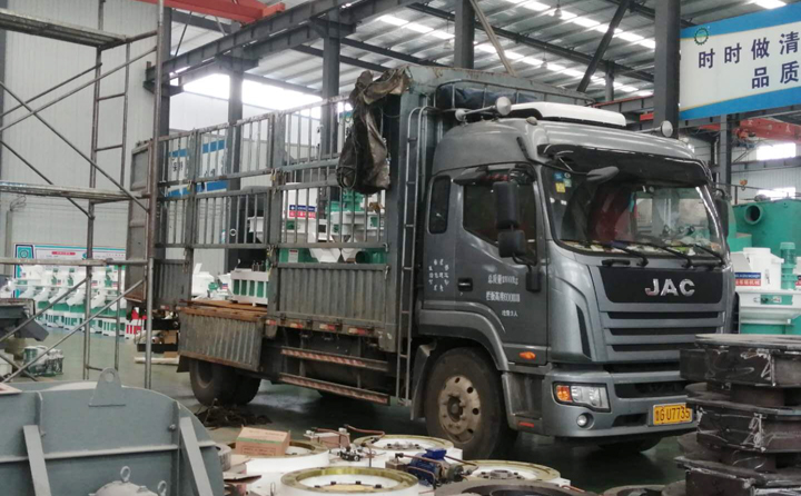 顆粒機(jī)發(fā)往云南 顆粒機(jī)發(fā)往云南