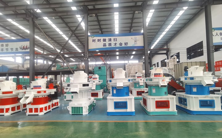 各種型號的生物質顆粒機.jpg 各種型號的生物質顆粒機.jpg